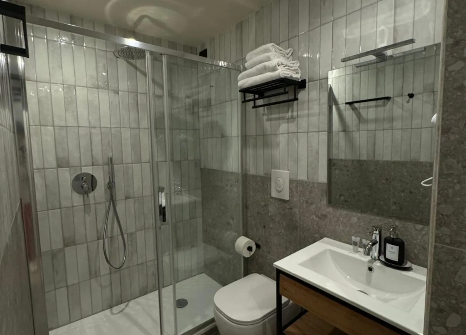 Honeycomb Guesthouse Rome Apartment
