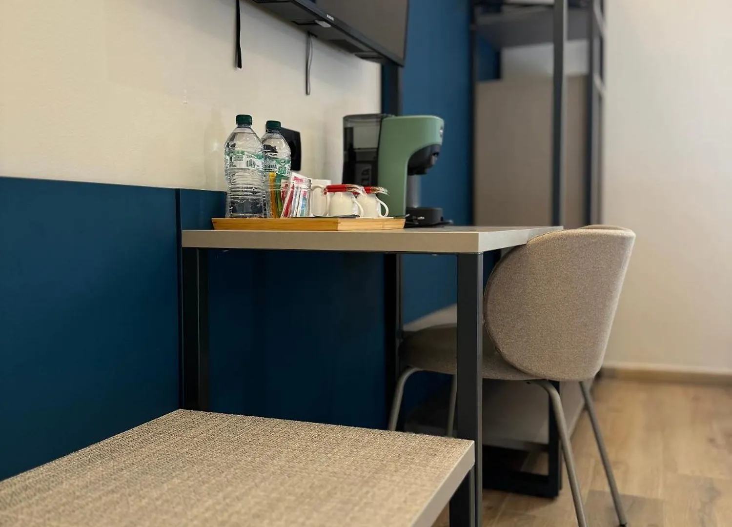Honeycomb Guesthouse 로마