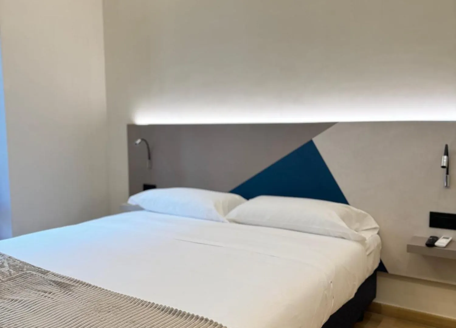 아파트 Honeycomb Guesthouse 로마