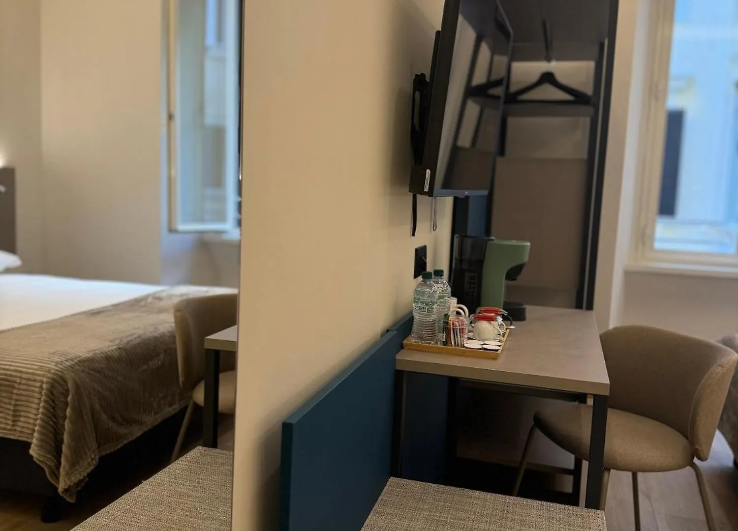 Honeycomb Guesthouse 로마